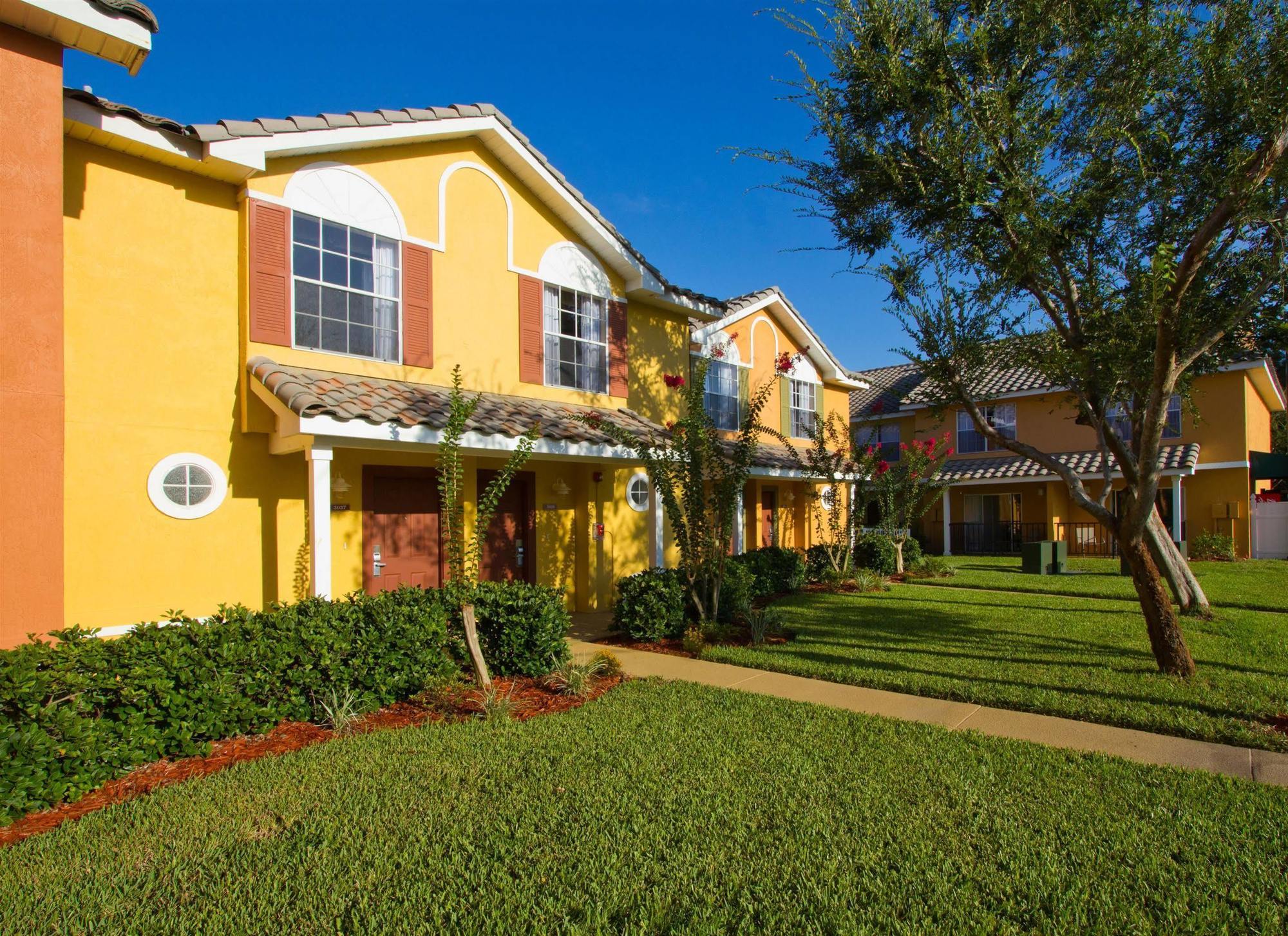 Resort Saratoga Villas- Near Kissimmee